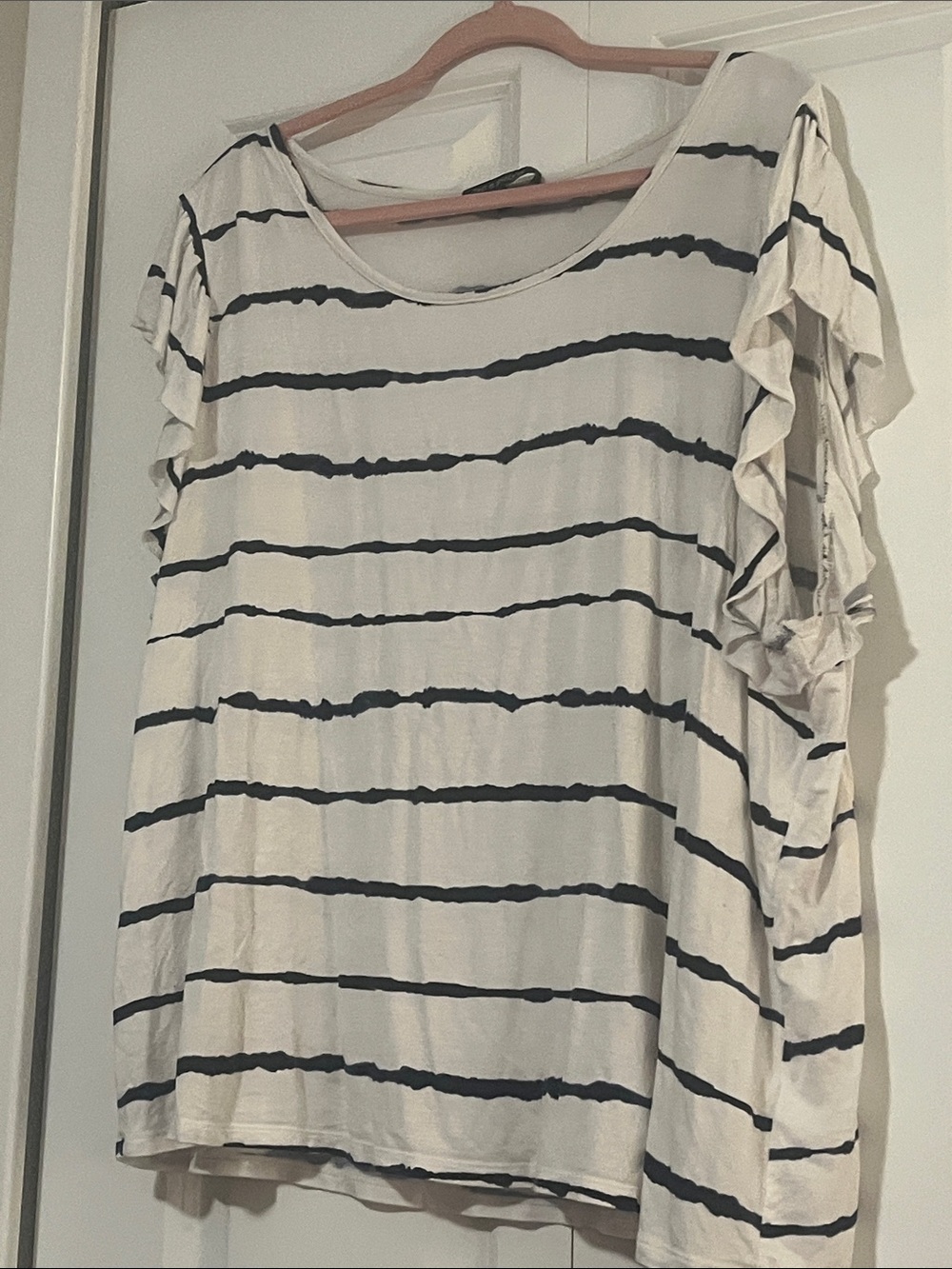 Women's White Short Sleeve Stripe Top with Ruffle Sleeves